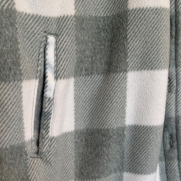 Plaid Sage Green Button Up Jacket Size XL - Picture 5 of 10